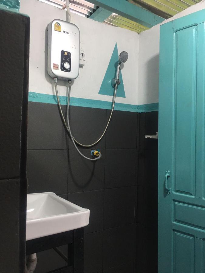 Bamboo Hostel Thakhek Ngoại thất bức ảnh